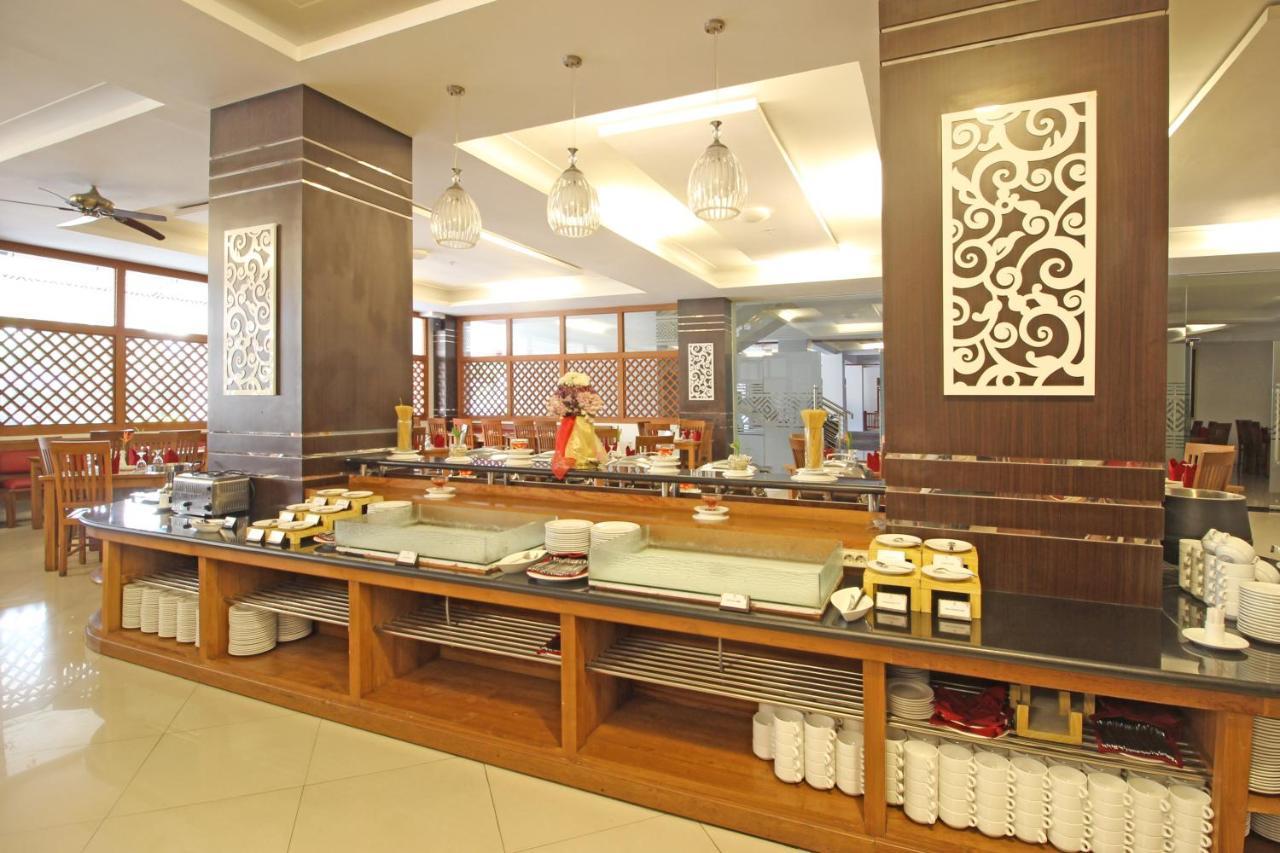 Reddoorz Premium Near Sleman City Hall Джокьякарта Экстерьер фото